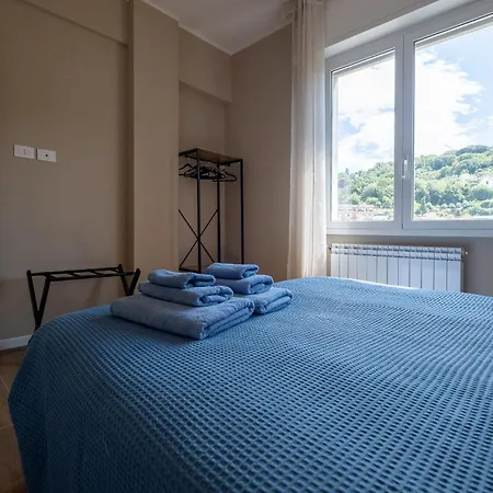 Apartment Casa Delfina By Portofinovacanze